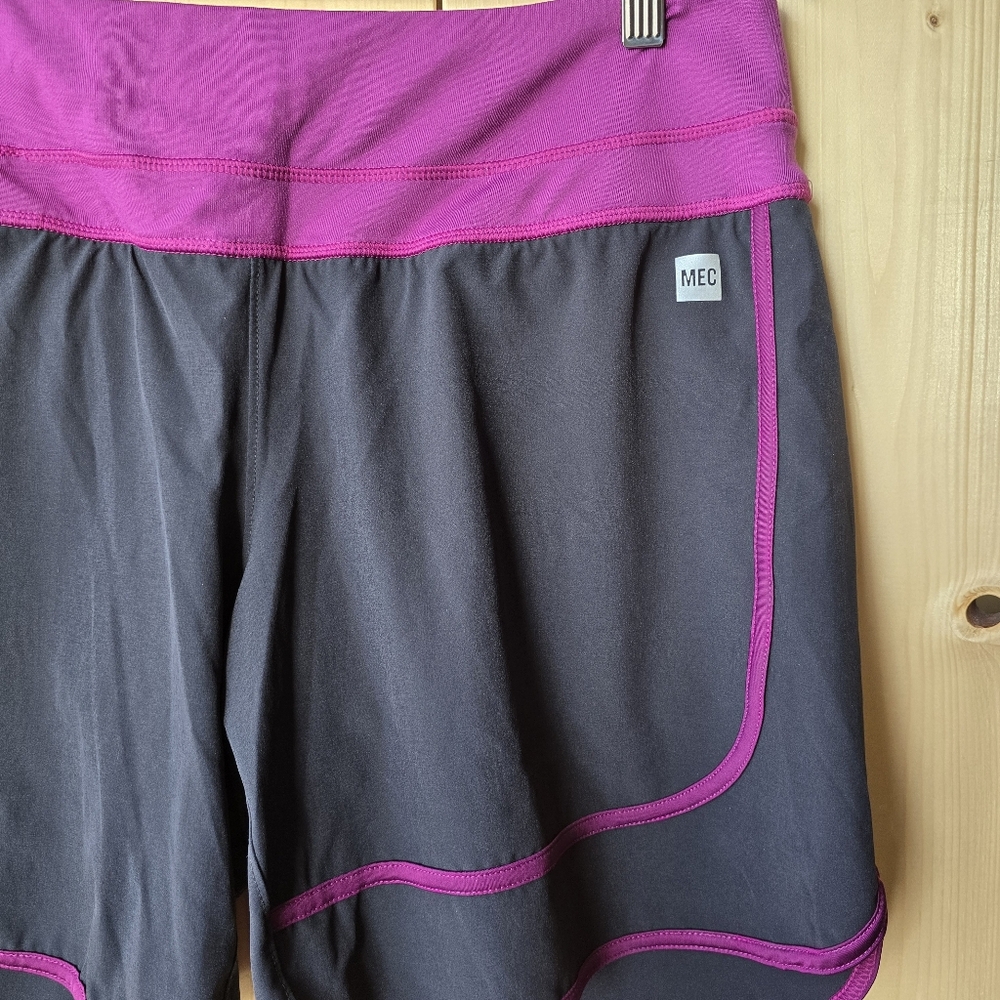 Mountain Equipment Company MEC Levitate Slim Fit Womens Lined Shorts Size 14 - Picture 3 of 10